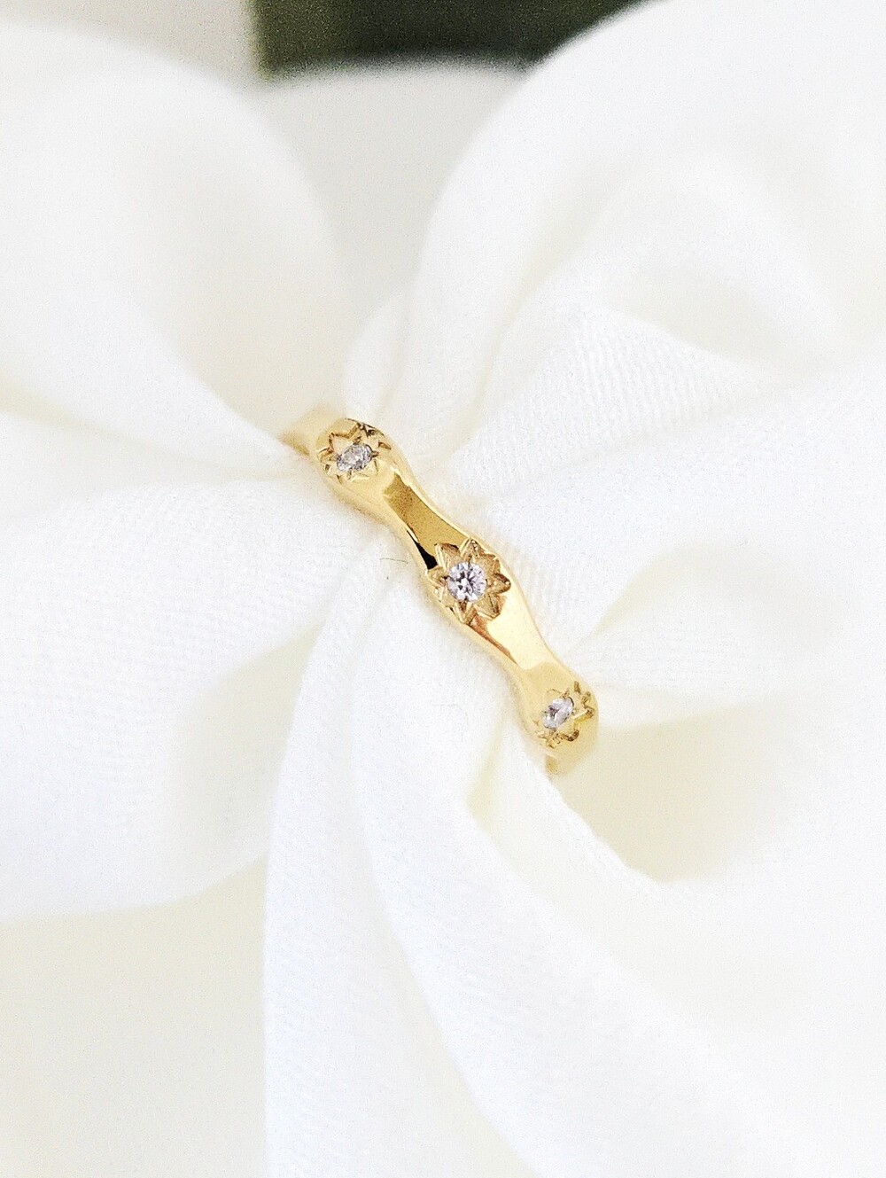 Gold Zirconia Sunburst Ring Size 6
